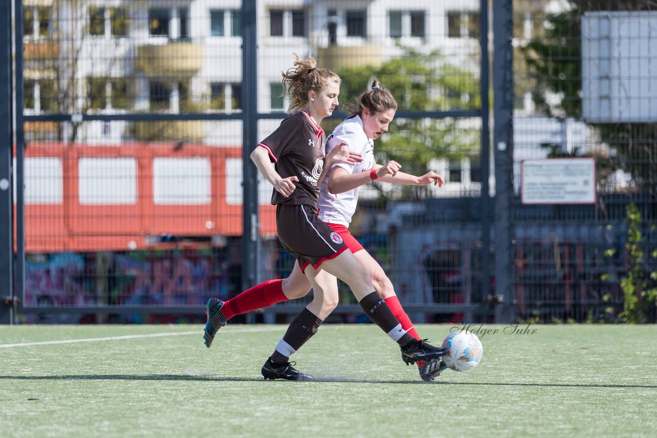 Bild 66 - wBJ St. Pauli - Walddoerfer : Ergebnis: 1:11